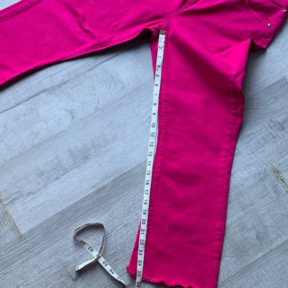 LOFT The Kick Crop Jeans, size 28/6. - Picture 8 of 11